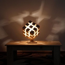 Kişiye Özel - Ahşap Tasarım Cubic Masaüstü Lamba